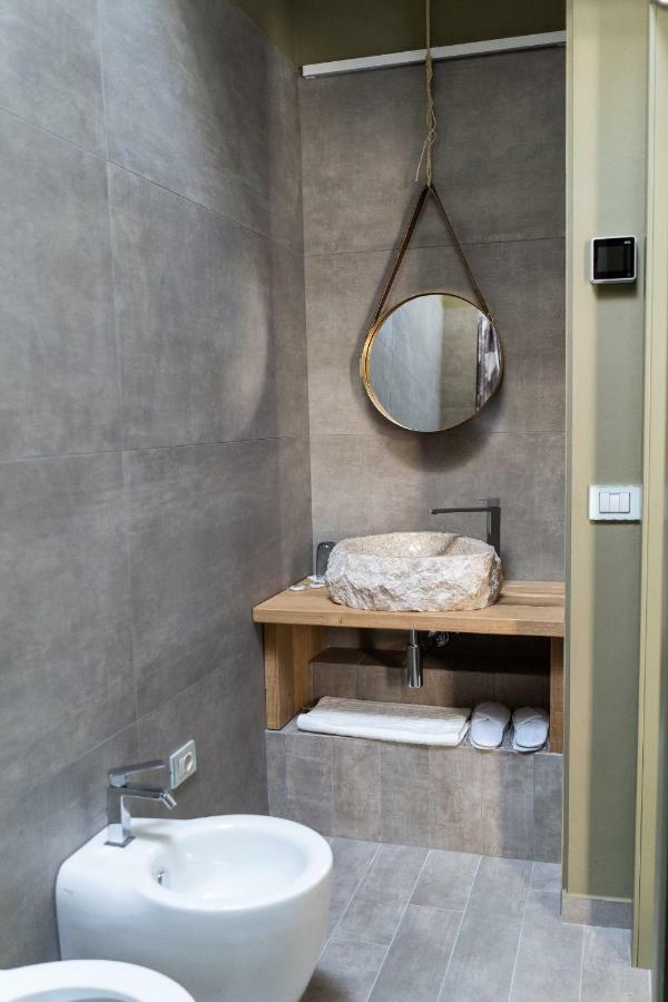 B&B Dei Poeti Чивитанова Марке Екстериор снимка